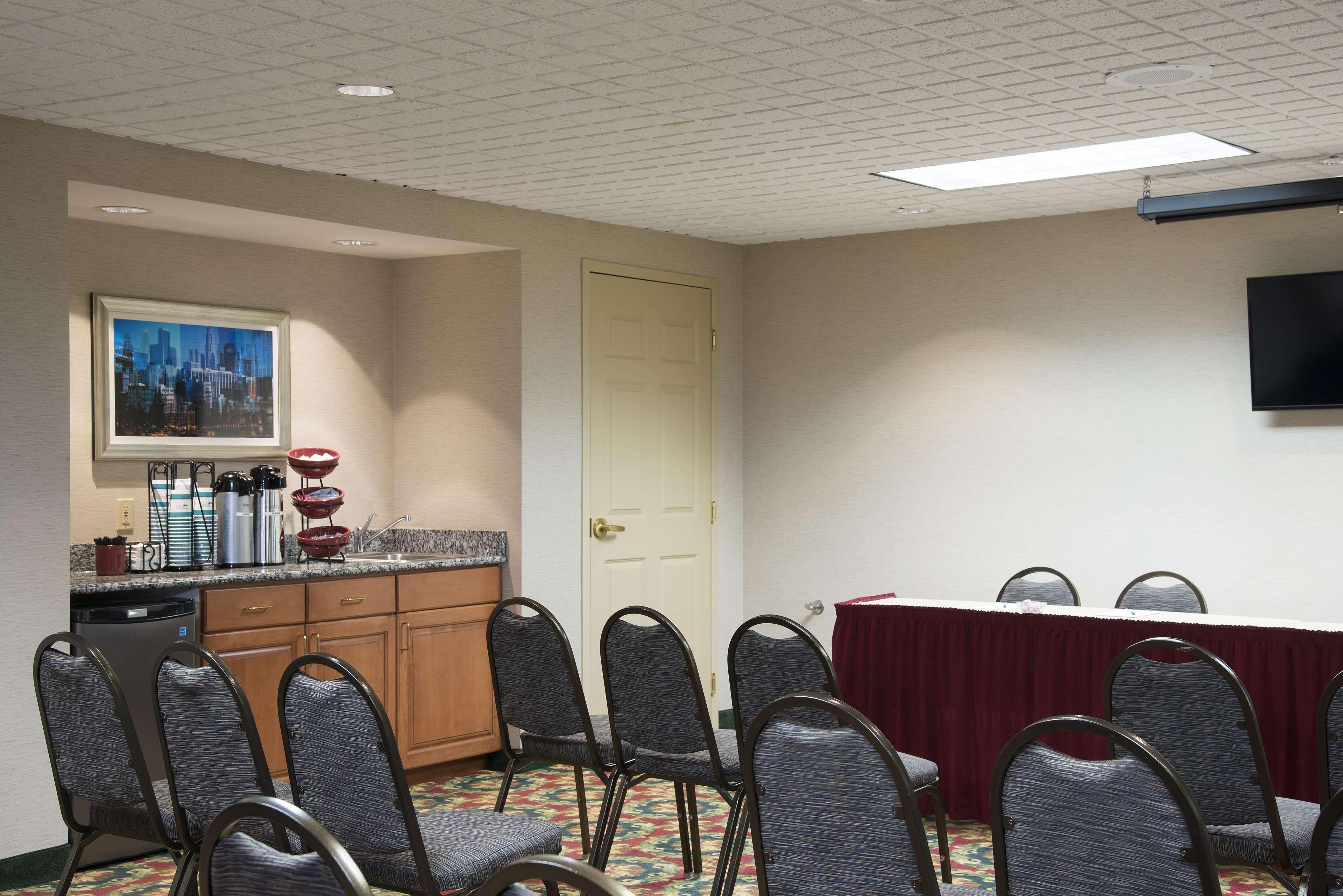 Homewood Suites Columbus - Airport Exterior photo