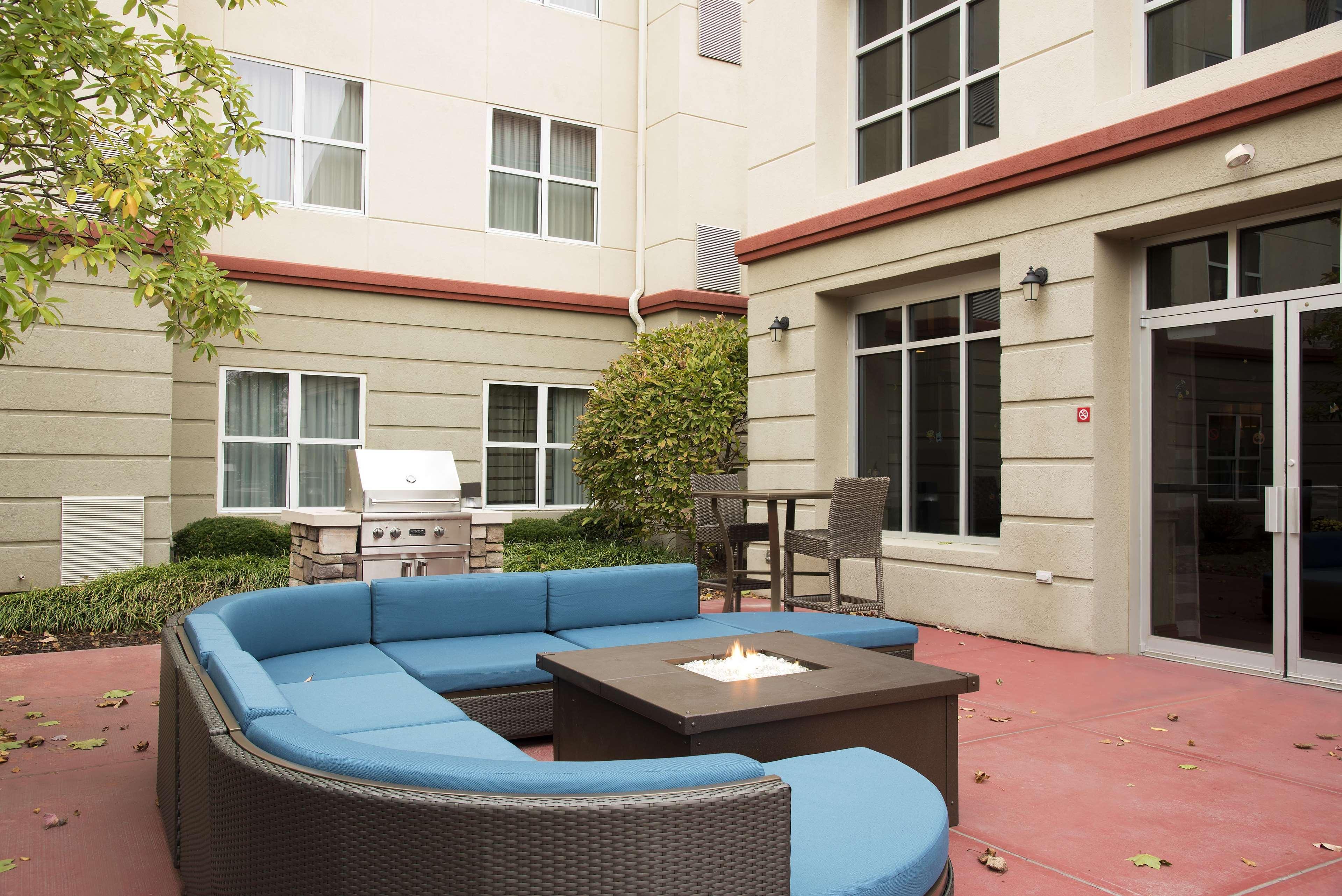 Homewood Suites Columbus - Airport Exterior photo