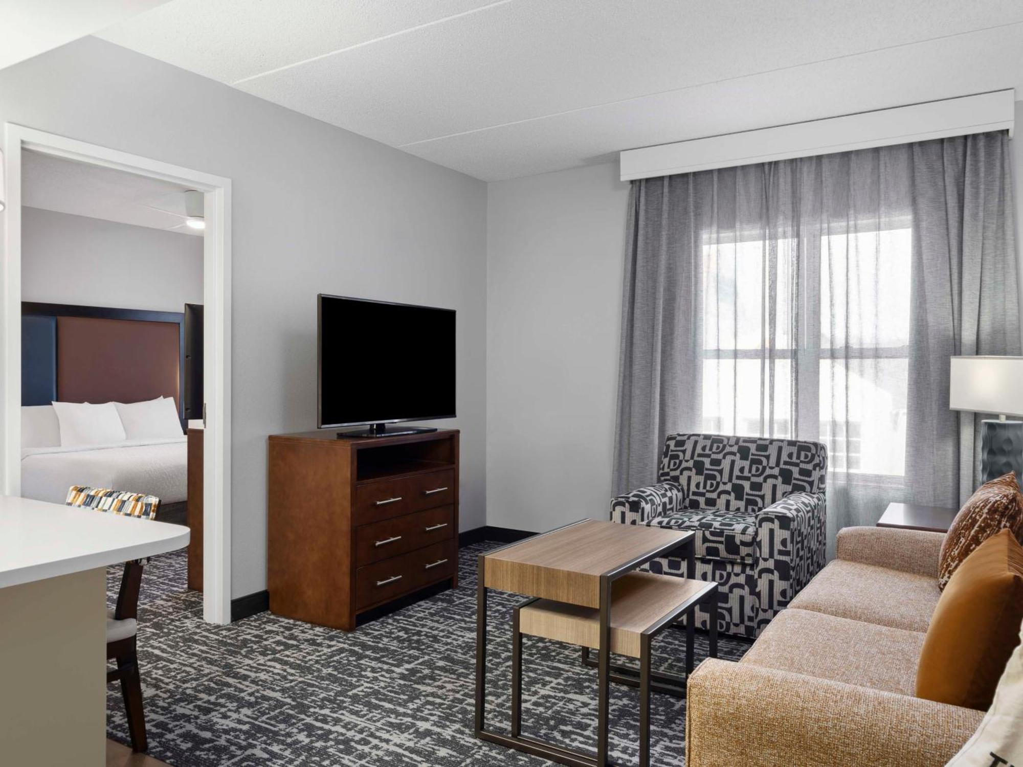 Homewood Suites Columbus - Airport Exterior photo